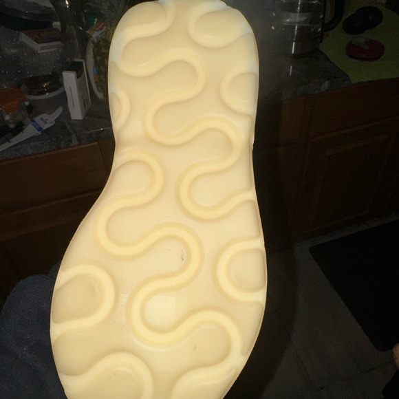 Stella McCartney Eclypse metallic rainbow sneakers - Picture 6 of 10